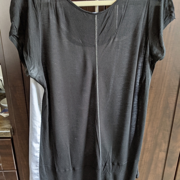 Top - Picture 2 of 2